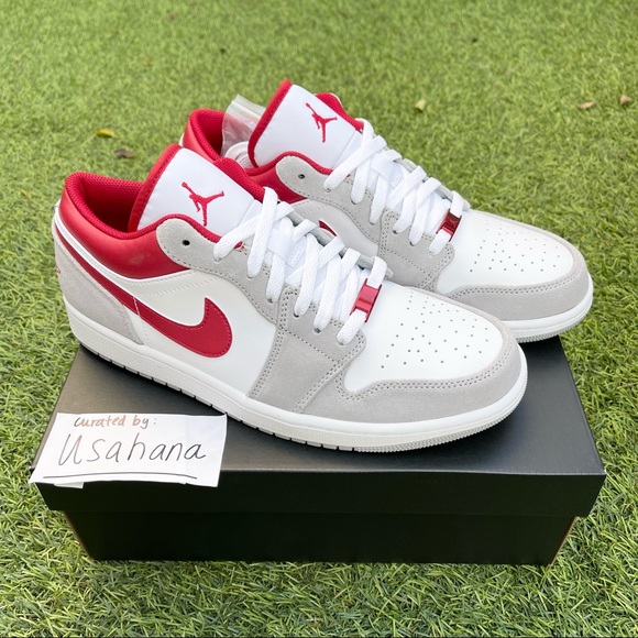Nike Air Jordan 1 Low shoes - Picture 3 of 4
